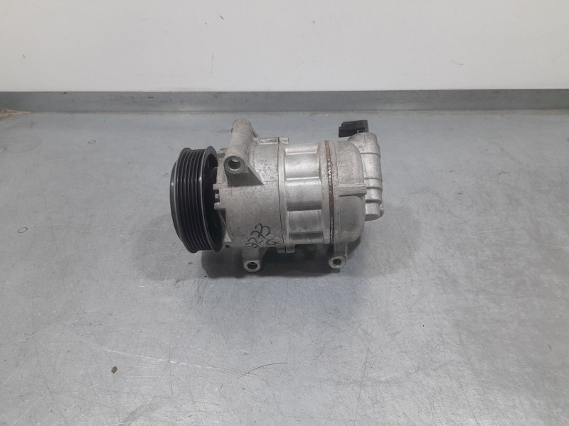 Recambio de compresor aire acondicionado para peugeot 308 ii (lb_, lp_, lw_, lh_, l3_) 1.6 hdi 100 referencia OEM IAM 9827528980