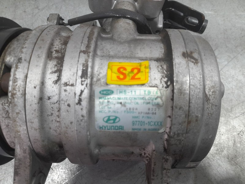 Recambio de compresor aire acondicionado para hyundai getz (tb) 1.1 referencia OEM IAM 977011CXXX HCC HS11TB
