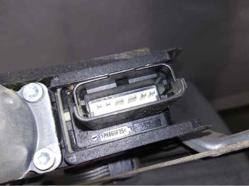 Recambio de elevalunas delantero derecho para peugeot 308 1.6 16v hdi referencia OEM IAM 9657247580 6 PINS 0130822369