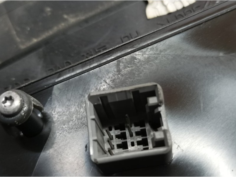 Recambio de retrovisor derecho para kia cee´d active referencia OEM IAM   ELECTRICO 5 PINS ROZADO