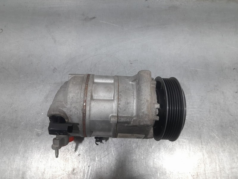Recambio de compresor aire acondicionado para peugeot 308 ii (lb_, lp_, lw_, lh_, l3_) 1.6 hdi 100 referencia OEM IAM 9827528980
