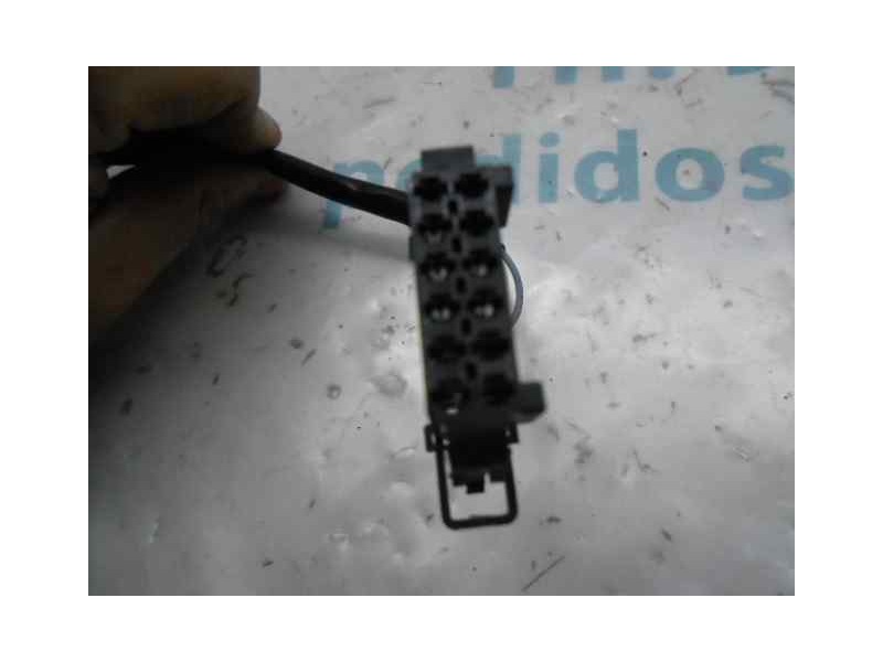 Recambio de retrovisor izquierdo para volkswagen passat berlina (3b2) highline referencia OEM IAM TOCADO 5 CABLES ELECTRICO