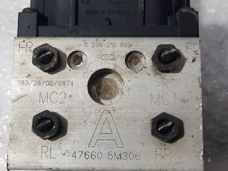 Recambio de abs para nissan almera (n16/e) comfort referencia OEM IAM 476605M306 0265216899 BOSCH