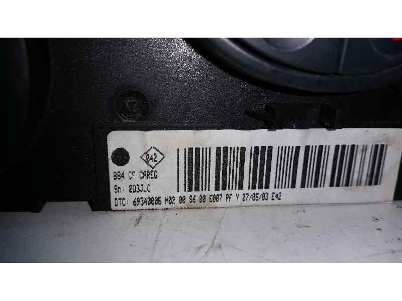 Recambio de mando climatizador para renault megane ii berlina 5p business referencia OEM IAM 69340005 8200070752 VALEO