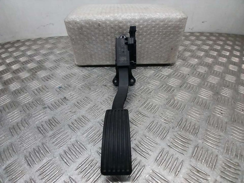 Recambio de potenciometro pedal para dr 5.0 hybrido glp referencia OEM IAM 204000516AA  