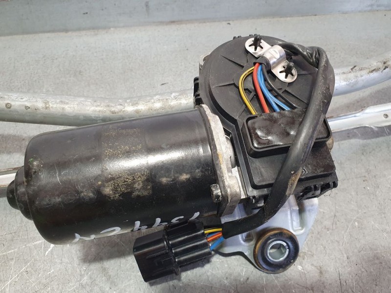 Recambio de motor limpia delantero para hyundai ix35 classic 2wd referencia OEM IAM 981102S000  