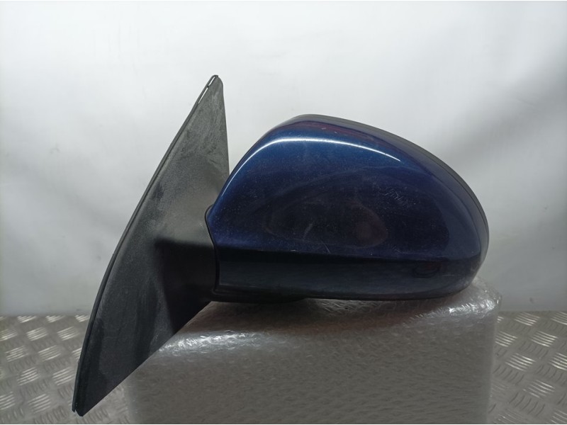 Recambio de retrovisor izquierdo para kia cee´d active referencia OEM IAM   ELECTRICO 5 PINS ROZADO