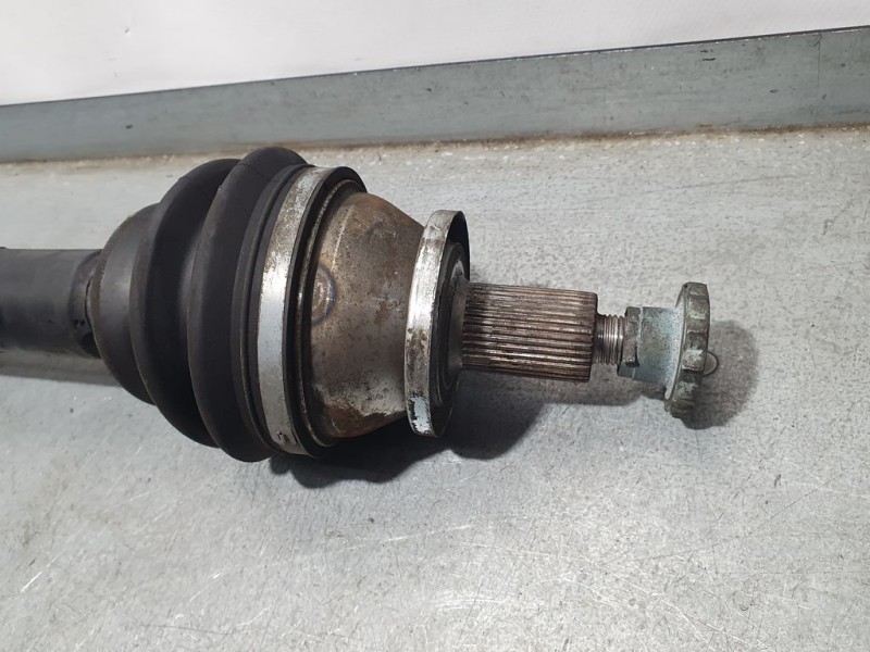 Recambio de transmision delantera derecha para seat ibiza (6j5) stylance / style referencia OEM IAM   SIN REFERENCIA