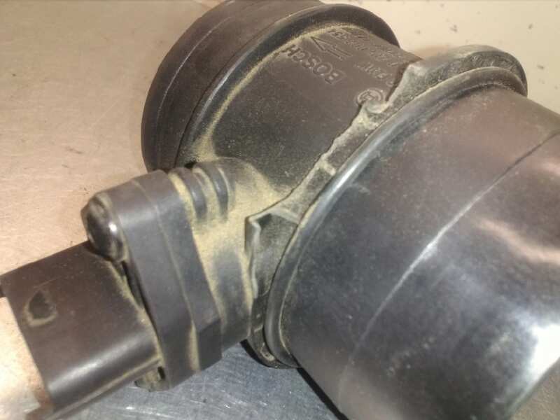 Recambio de caudalimetro para kia sorento 2.5 crdi referencia OEM IAM 281644A000 0281002554 BOSCH