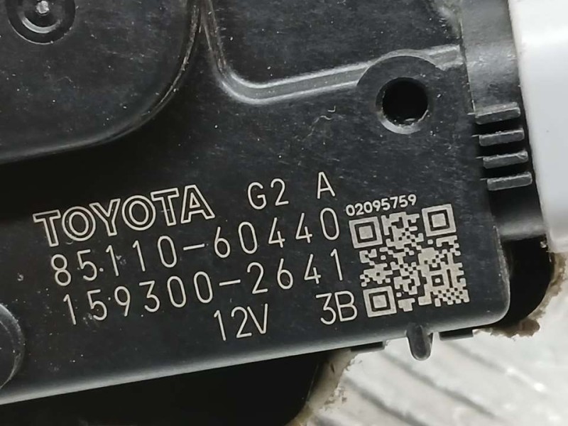 Recambio de motor limpia delantero para toyota land cruiser (j15) vx referencia OEM IAM 8511060440 1593002641 DENSO