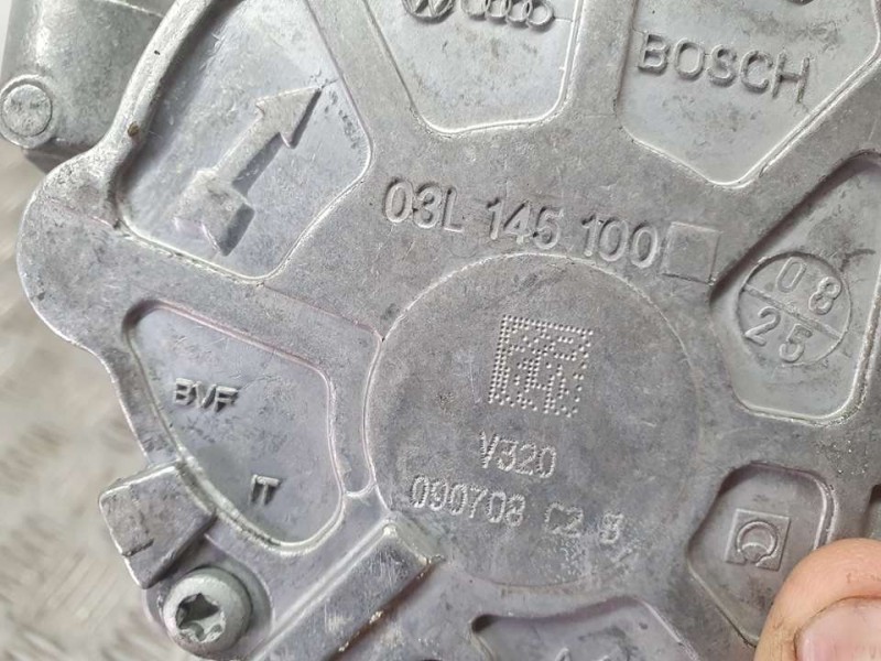 Recambio de depresor freno / bomba vacio para volkswagen tiguan (5n1) 2.0 tdi referencia OEM IAM 03L145100 BOSCH 