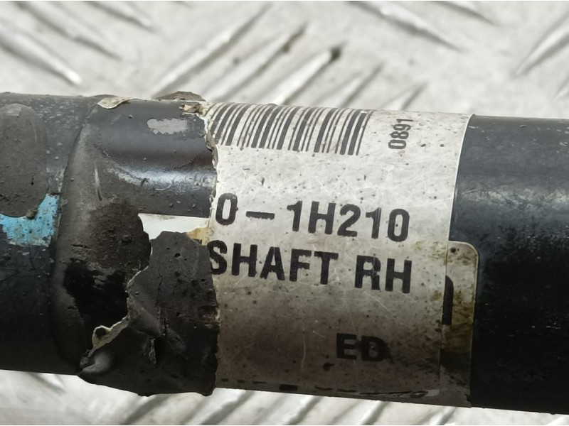 Recambio de transmision delantera derecha para kia cee´d active referencia OEM IAM 01H210  REFERENCIA INCOMPLETA