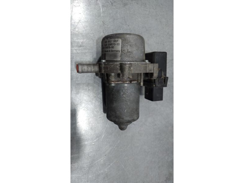 Recambio de depresor freno / bomba vacio para volkswagen polo advance referencia OEM IAM 1k0612181f  Electrico