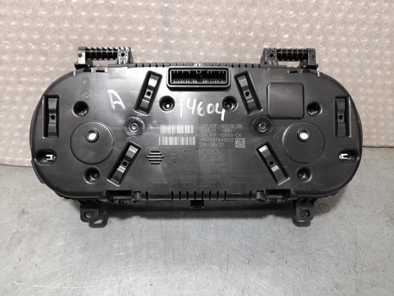 Recambio de cuadro instrumentos para dacia sandero stepway referencia OEM IAM 248093717R  