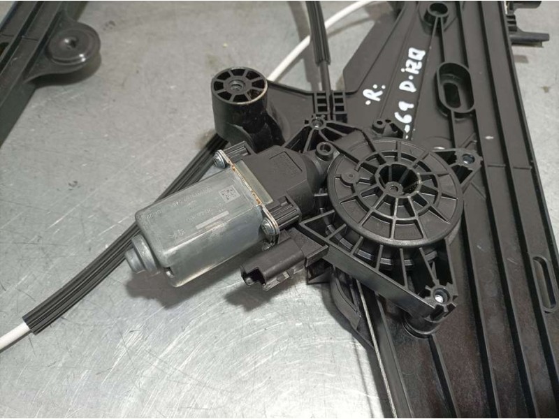 Recambio de elevalunas delantero izquierdo para peugeot 308 gt referencia OEM IAM 9830815080  ELECTRICO