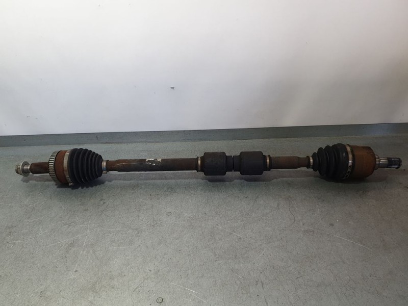 Recambio de transmision delantera derecha para hyundai ix35 classic 2wd referencia OEM IAM 495012Y900SJ  