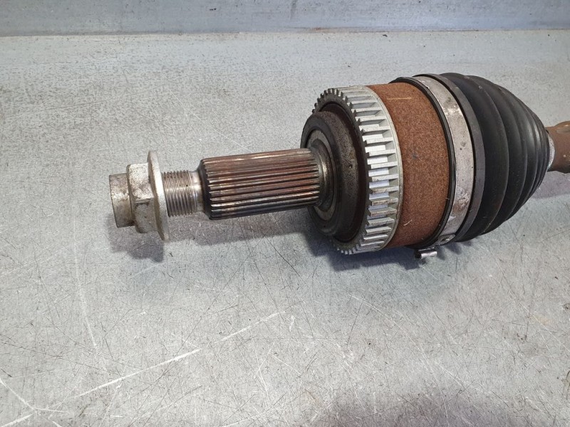 Recambio de transmision delantera derecha para hyundai ix35 classic 2wd referencia OEM IAM 495012Y900SJ  