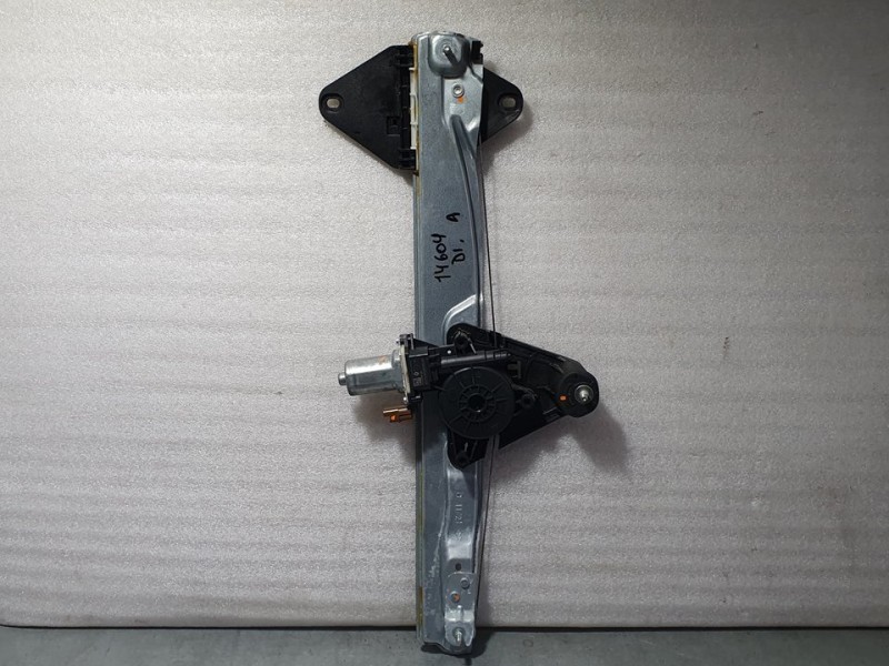 Recambio de elevalunas delantero izquierdo para dacia sandero stepway referencia OEM IAM 807217352R  ELECTRICO 2 PINES