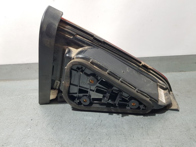 Recambio de piloto trasero derecho para skoda superb (3v3) active referencia OEM IAM   INTERIOR