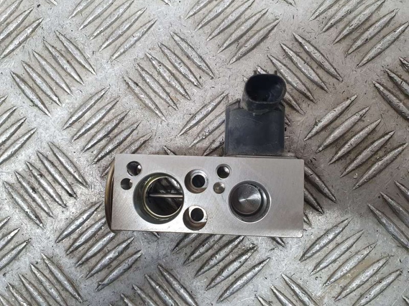 Recambio de valvula expansion para bmw i8 (i12) i8 pure impulse referencia OEM IAM 928728302 19864710 VÁLVULA DE EXPANSIÓN DEL A