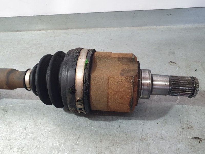 Recambio de transmision delantera derecha para hyundai ix35 classic 2wd referencia OEM IAM 495012Y900SJ  