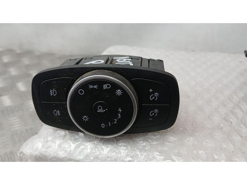 Recambio de mando luces para ford puma titanium referencia OEM IAM HIBT13D061AE  