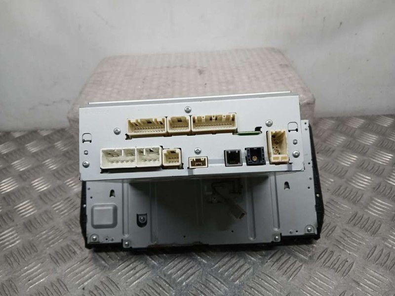 Recambio de sistema navegacion gps para toyota land cruiser (j15) vx referencia OEM IAM 8614060C00 CVCT67E6AJ PANASONIC