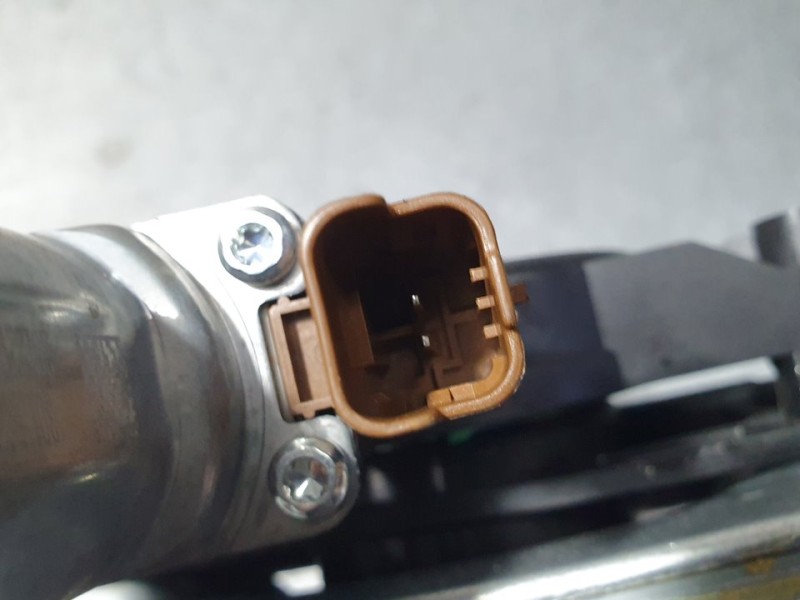 Recambio de elevalunas delantero izquierdo para dacia sandero stepway referencia OEM IAM 807217352R  ELECTRICO 2 PINES