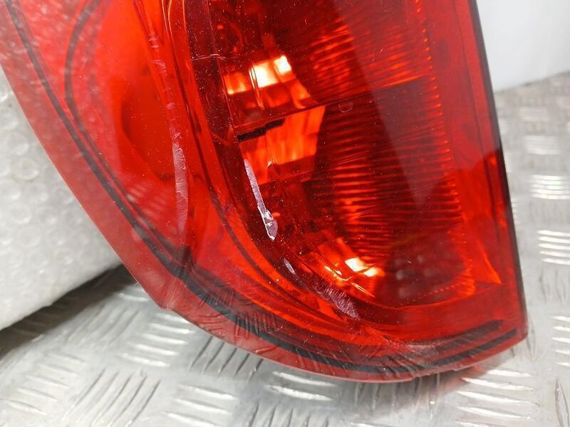 Recambio de piloto trasero izquierdo para fiat doblo ii cargo (263) sx furgon referencia OEM IAM 5181067400 MAKO TOCADO ROZADO 0