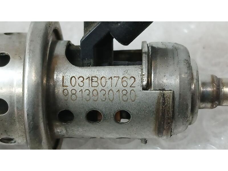 Recambio de inyector adblue para citroën grand c4 spacetourer van (3a_, 3e_) bluehdi 130 referencia OEM IAM 9813930180  