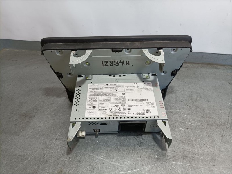 Recambio de sistema navegacion gps para skoda superb (3v3) active referencia OEM IAM 3V0035871C 702X0200 LG