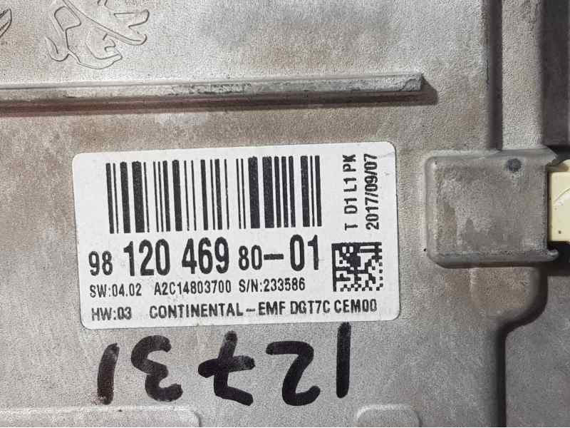 Recambio de pantalla multifuncion para peugeot 208 style referencia OEM IAM 961204698001 A2C14803700 CONTINENTAL