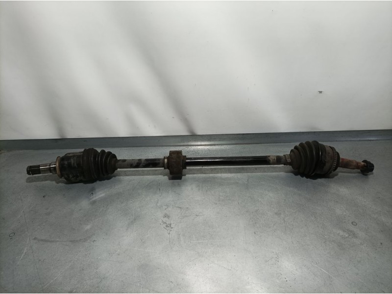 Recambio de transmision delantera derecha para toyota avensis berlina (t25) 1.8 sol sedán (4-ptas.) referencia OEM IAM 434100534