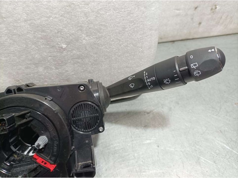 Recambio de mando luces y limpia para peugeot 308 gt referencia OEM IAM 98313019ZD02 E198234 VALEO