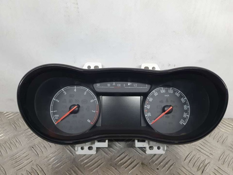 Recambio de cuadro instrumentos para opel karl edition referencia OEM IAM 42347130 688437714 