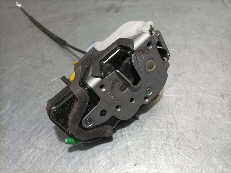 Recambio de cerradura puerta delantera izquierda para opel astra j lim. excellence referencia OEM IAM 13579522  ELECTRICA