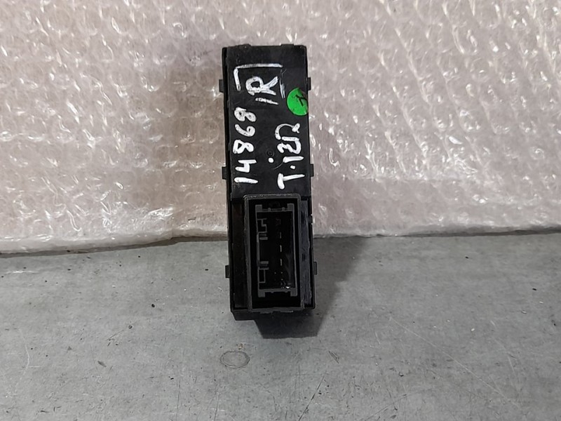 Recambio de mando elevalunas trasero izquierdo para fiat tipo ii (357) berlina mirror referencia OEM IAM 07357179520 30171412 