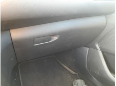 Recambio de guantera para peugeot 308 ii (lb_, lp_, lw_, lh_, l3_) 1.6 hdi 100 referencia OEM IAM 16108048ZD  