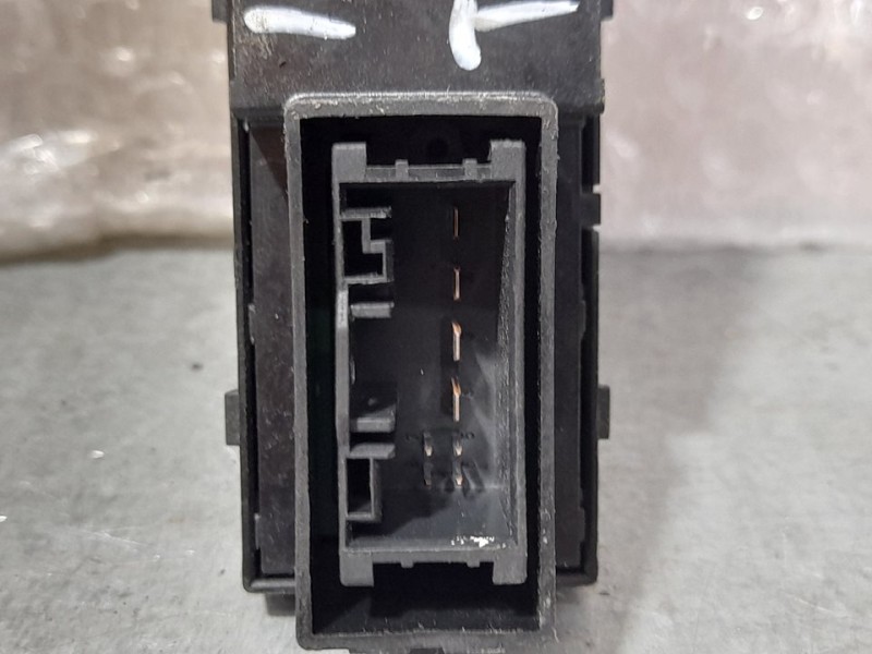 Recambio de mando elevalunas trasero izquierdo para fiat tipo ii (357) berlina mirror referencia OEM IAM 07357179520 30171412 