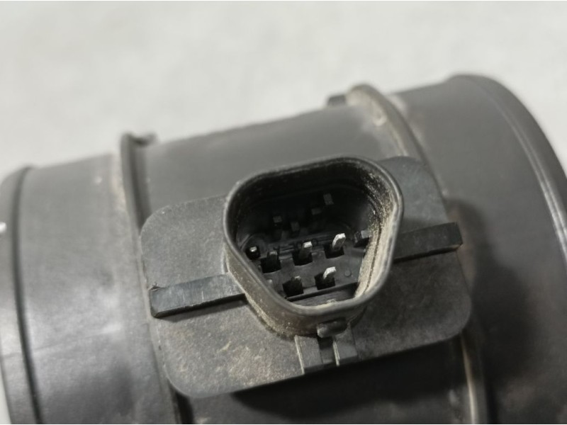 Recambio de caudalimetro para opel insignia berlina excellence referencia OEM IAM 55562426 0281002912 BOSCH