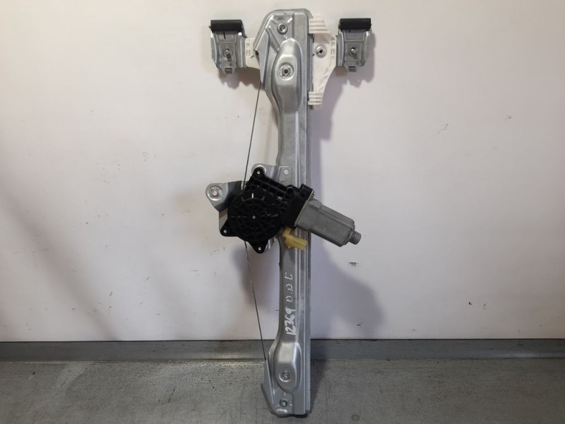 Recambio de elevalunas delantero derecho para opel karl edition referencia OEM IAM   ELECTRICO 2 PINES