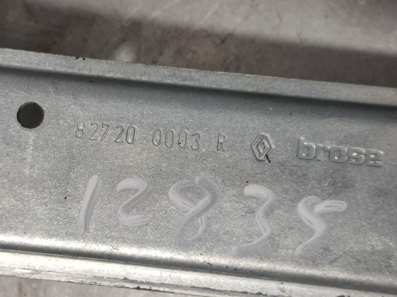 Recambio de elevalunas trasero derecho para renault megane iii berlina 5 p dynamique referencia OEM IAM 827200003R 916829200 BRO