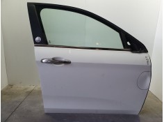 PUERTA DELANTERA DERECHA 0052204529 TOCADA