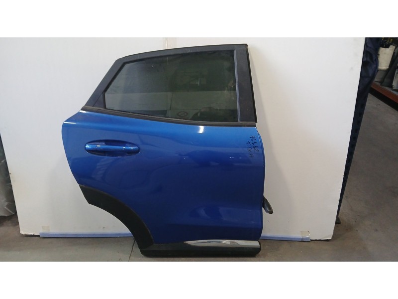 Recambio de puerta trasera derecha para ford puma titanium referencia OEM IAM PL1TB524630AA  