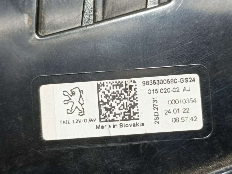 Recambio de piloto trasero derecho para peugeot 308 gt referencia OEM IAM 9835300280  LED/INTERIOR