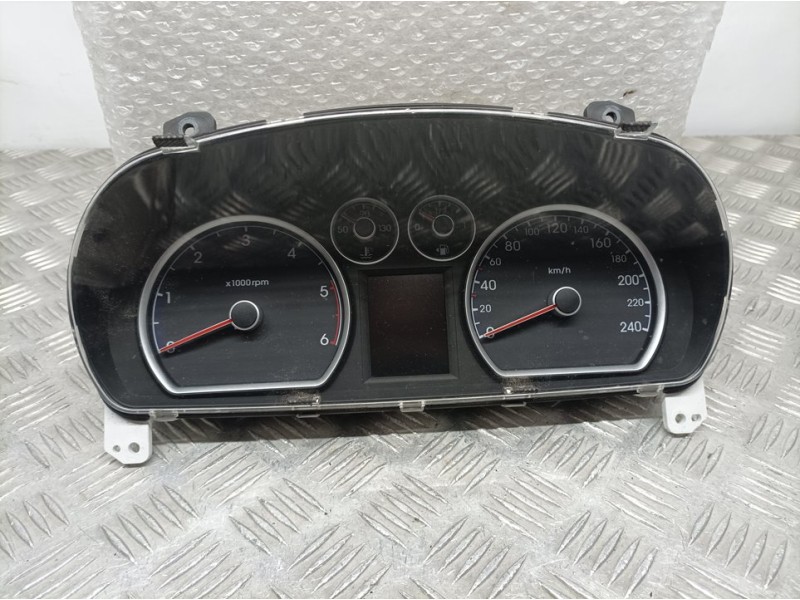 Recambio de cuadro instrumentos para hyundai i30 classic referencia OEM IAM 640032R240 11001335501U 