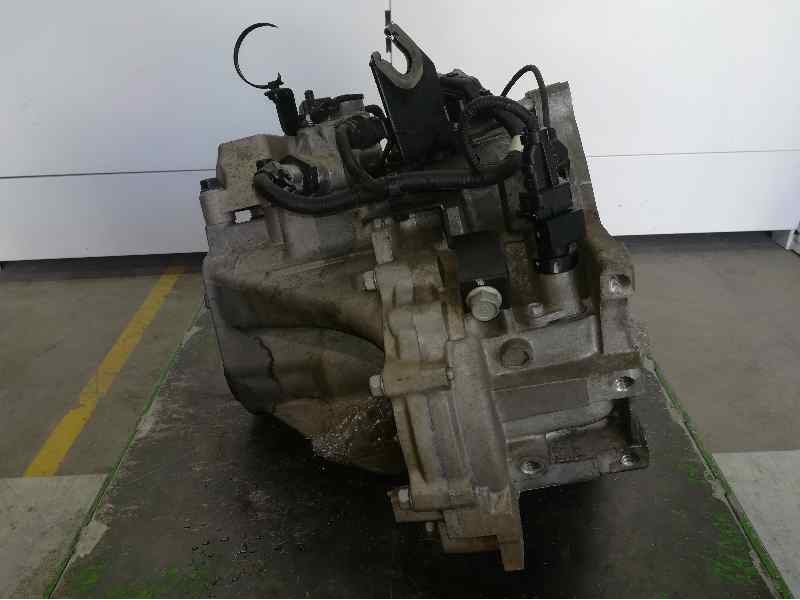 Recambio de caja cambios para kia cee´d active referencia OEM IAM S71767 400394 5 VELOCIDADES