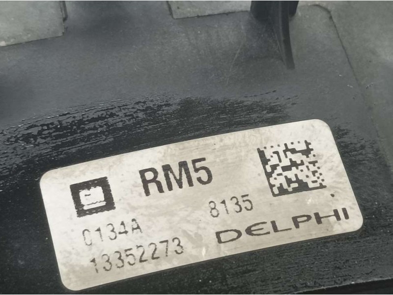 Recambio de electroventilador para opel astra j lim. excellence referencia OEM IAM 13352273  DELPHI