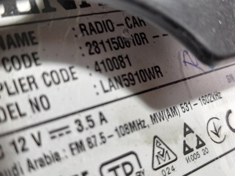 Recambio de sistema navegacion gps para dacia sandero stepway referencia OEM IAM 281150810R  