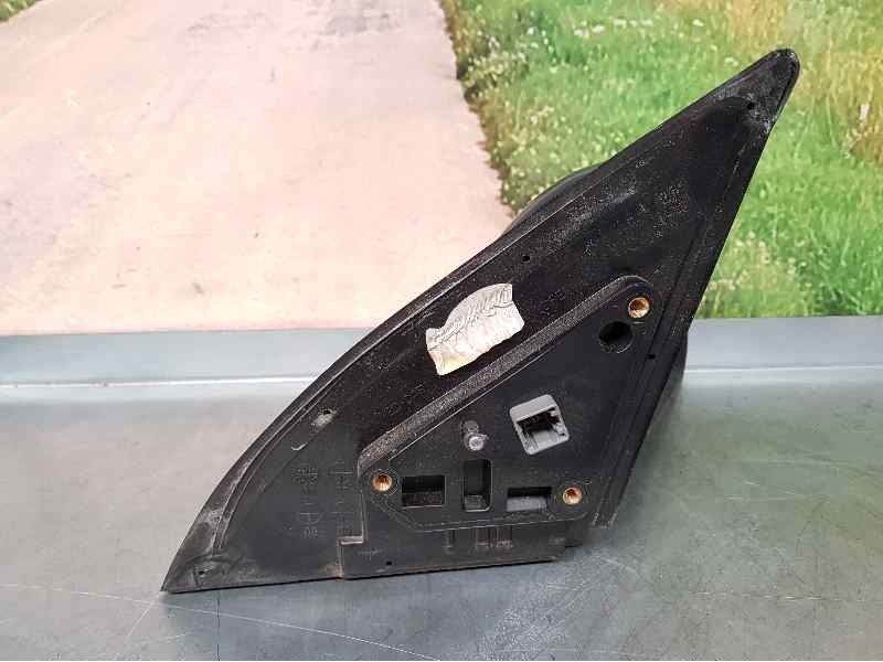 Recambio de retrovisor derecho para kia cee´d active referencia OEM IAM  5 PINS ELECTRICO-CRISTAL ROTO